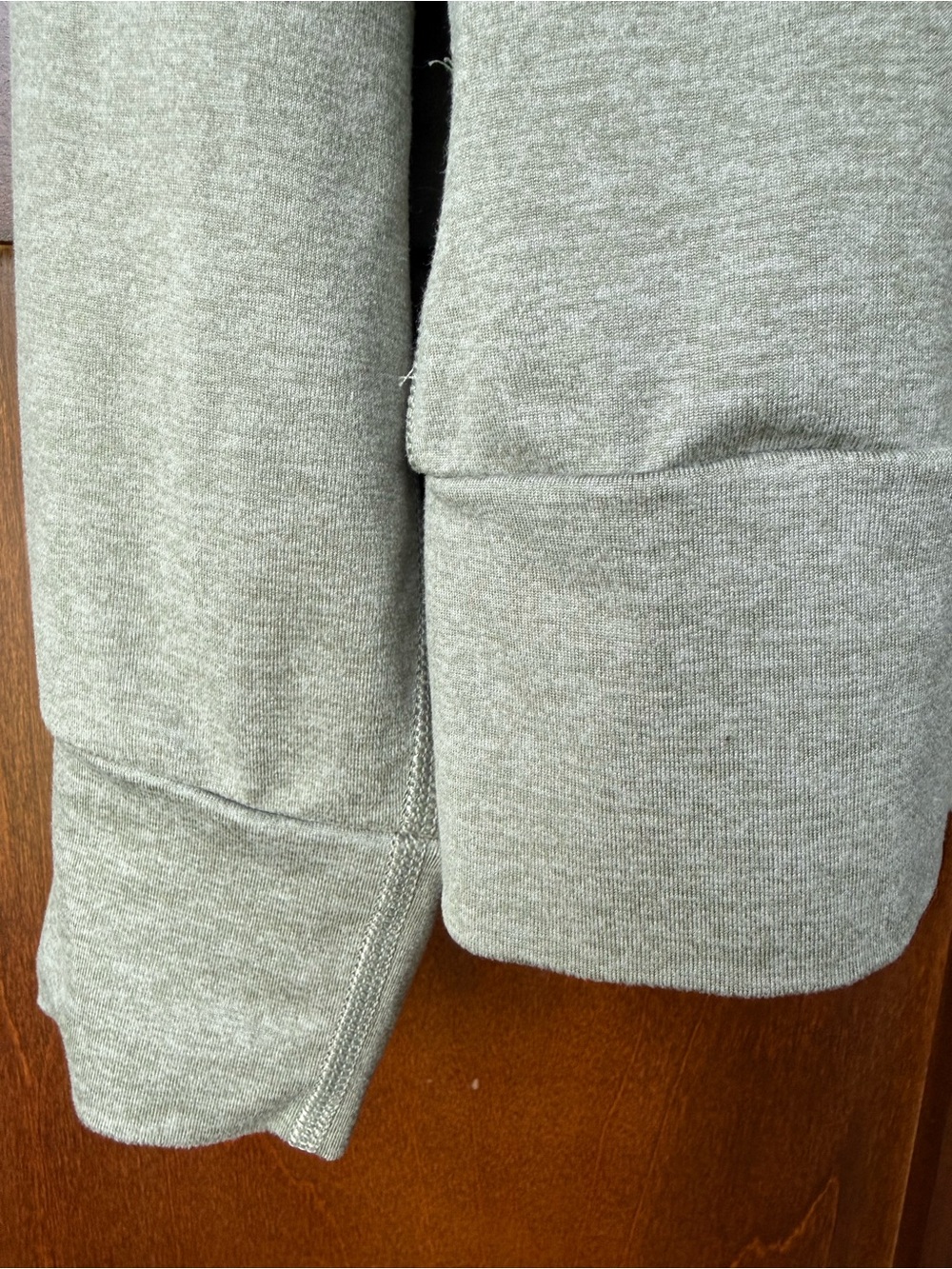 Vuori Halo Performance Hoodie Size XL - Picture 6 of 10